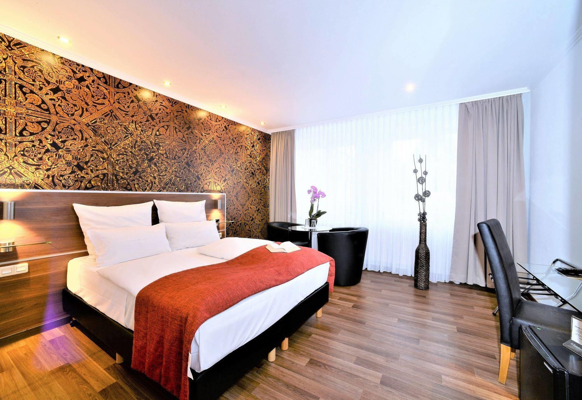 Ascot Hotel Remscheid Exterior foto