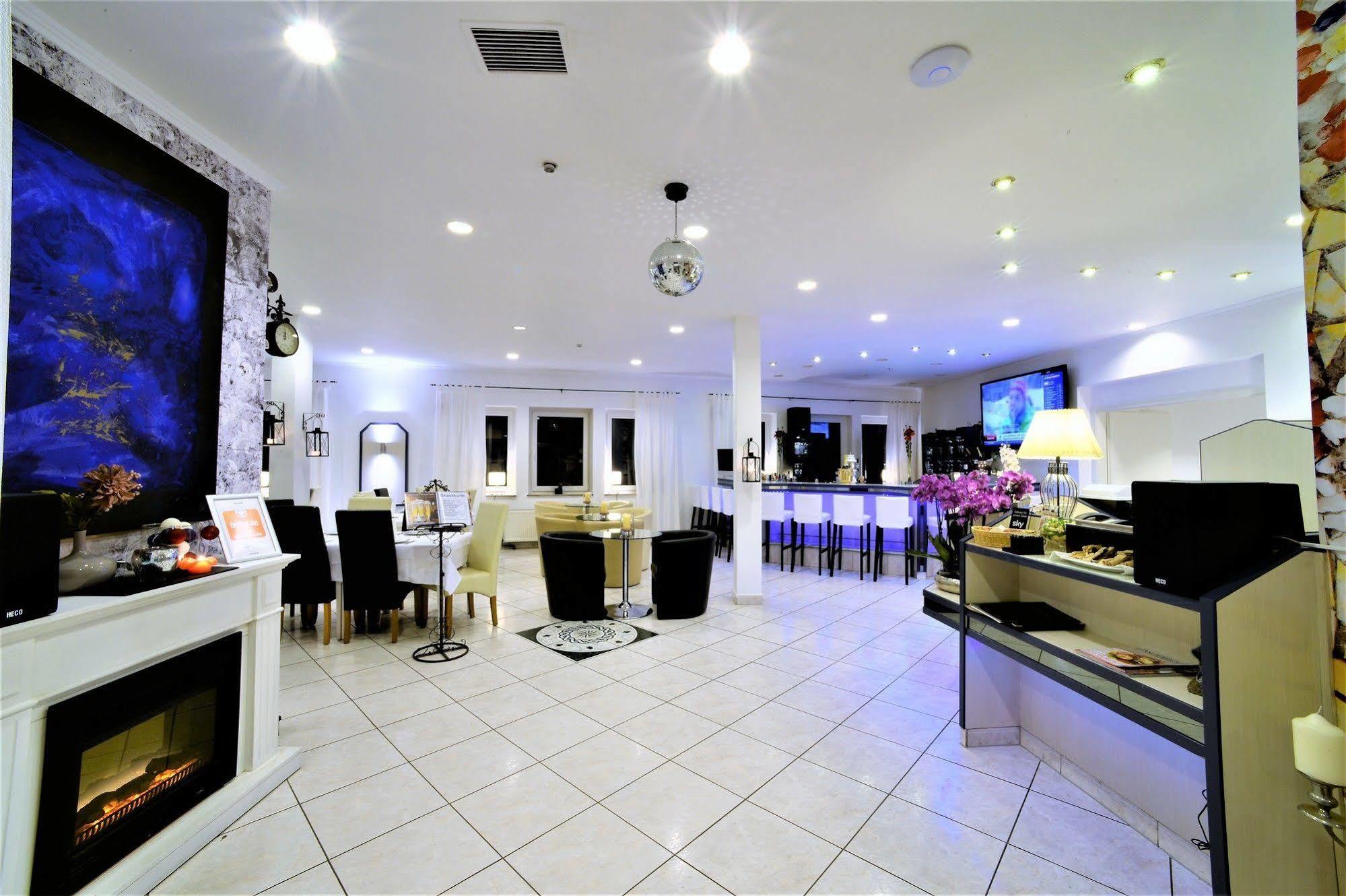 Ascot Hotel Remscheid Exterior foto