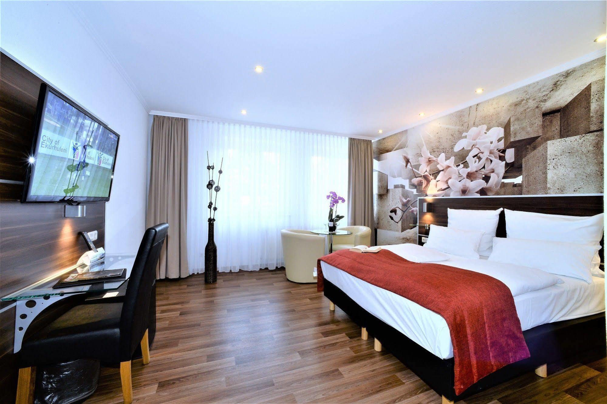 Ascot Hotel Remscheid Exterior foto